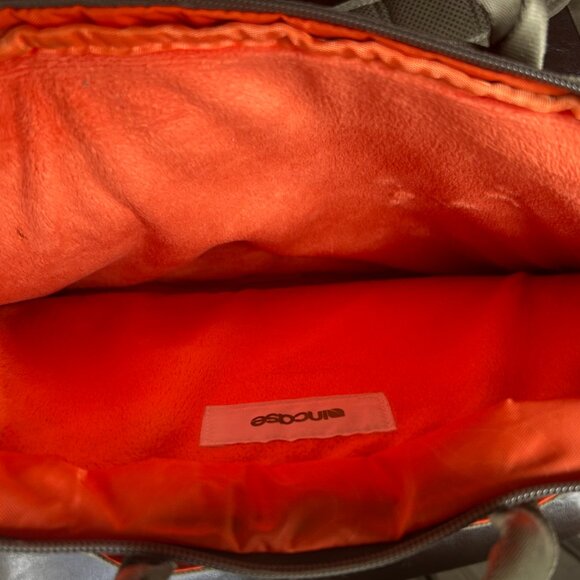 Incase Laptop Computer Zipper Bag - Khaki Green and Orange 13x11” - Picture 4 of 4